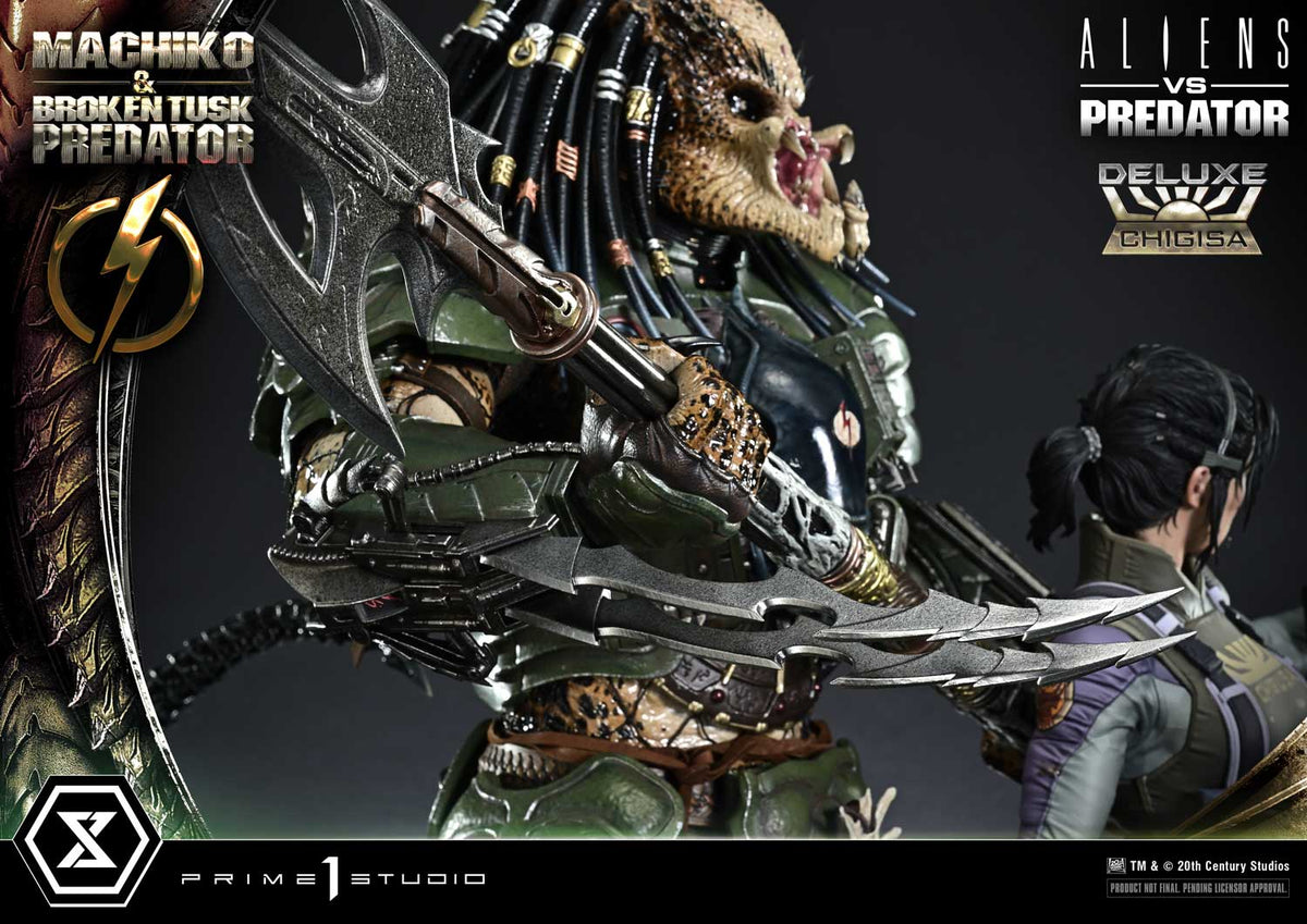 Machiko & Broken Tusk Predator (Aliens vs. Predator Comic) DX Bonus 1/4 Statue by Prime 1 Studio