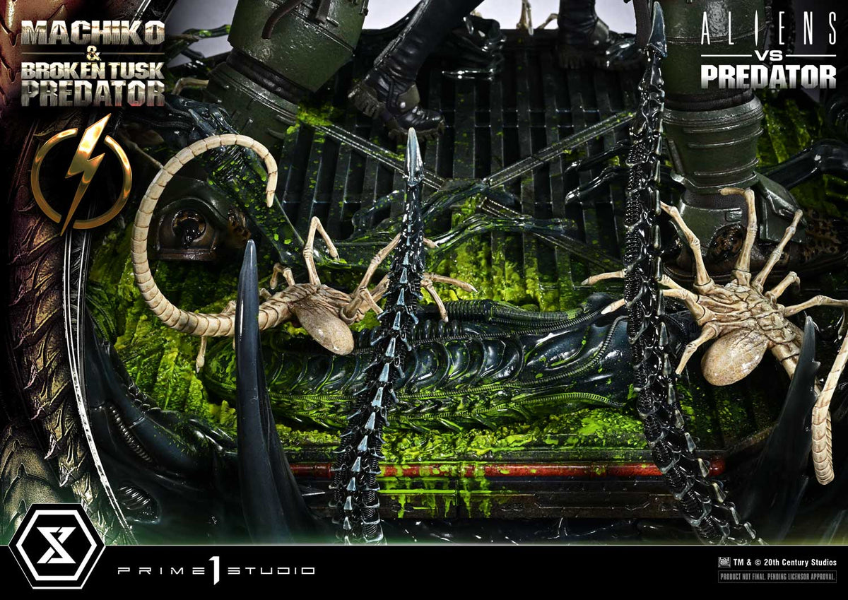 Machiko & Broken Tusk Predator (Aliens vs. Predator Comic) DX Bonus 1/4 Statue by Prime 1 Studio