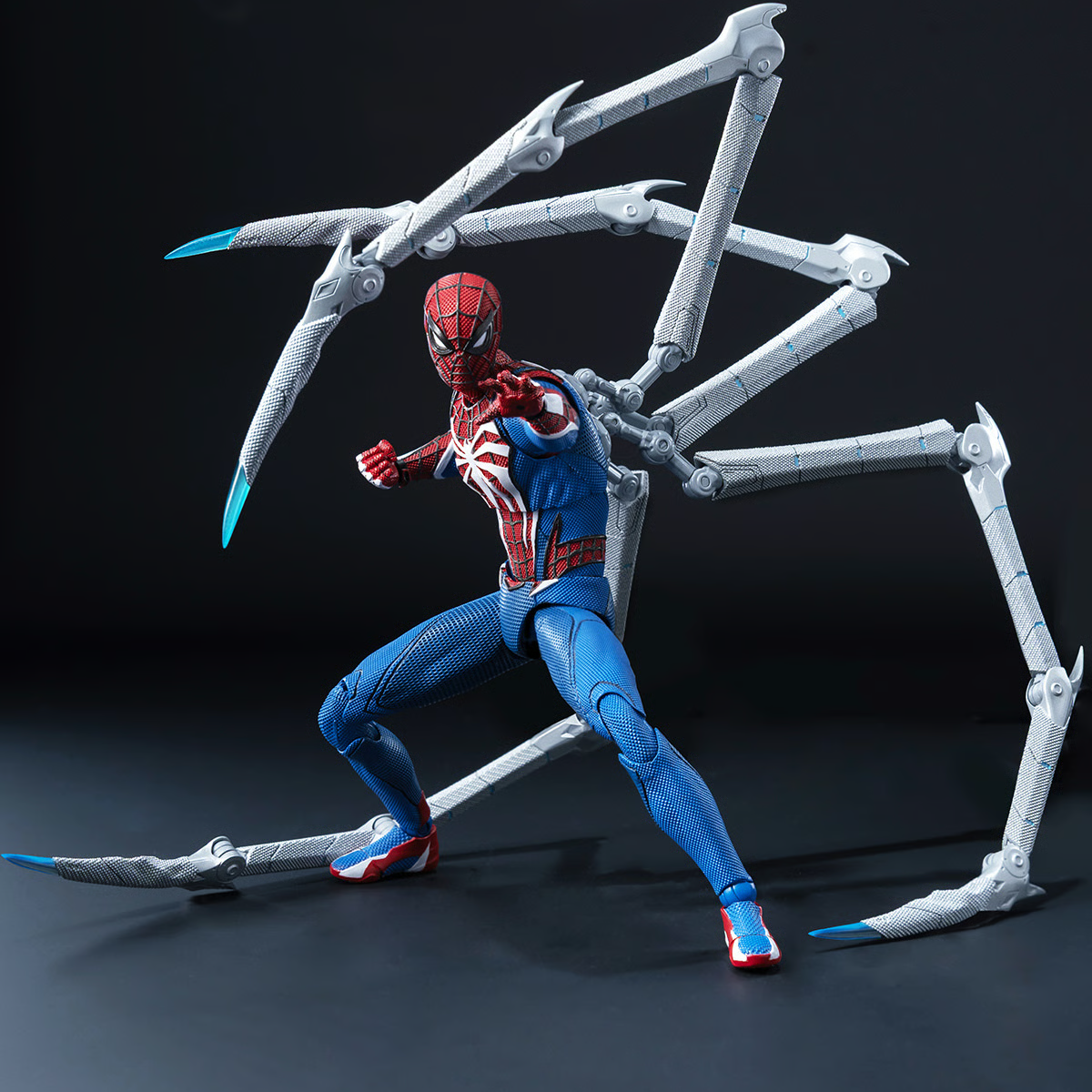 Spider-Man Advanced Suit 2.0 (Peter Parker) DLX Figure by Threezero
