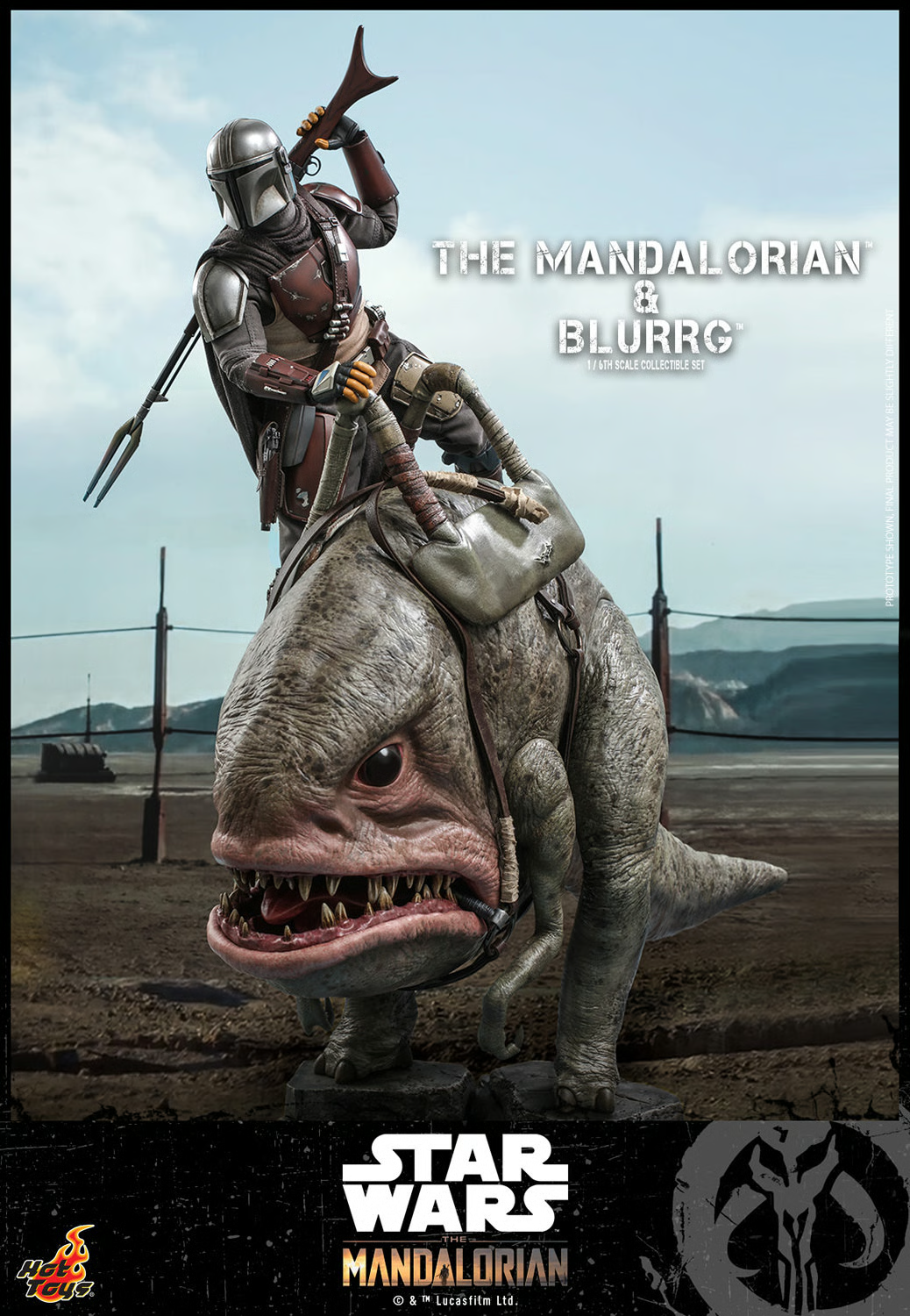 Mandalorian & Blurrg Sixth Scale Figure by Hot Toys