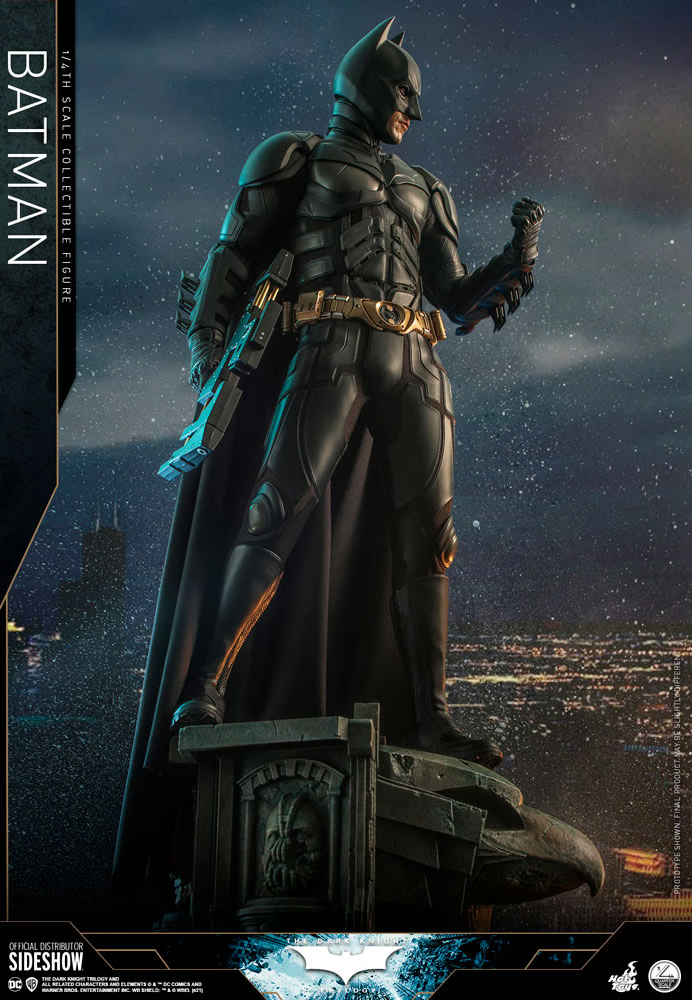 Batman (The Dark Knight) Quarter Scale Collectible Figure by Hot Toys