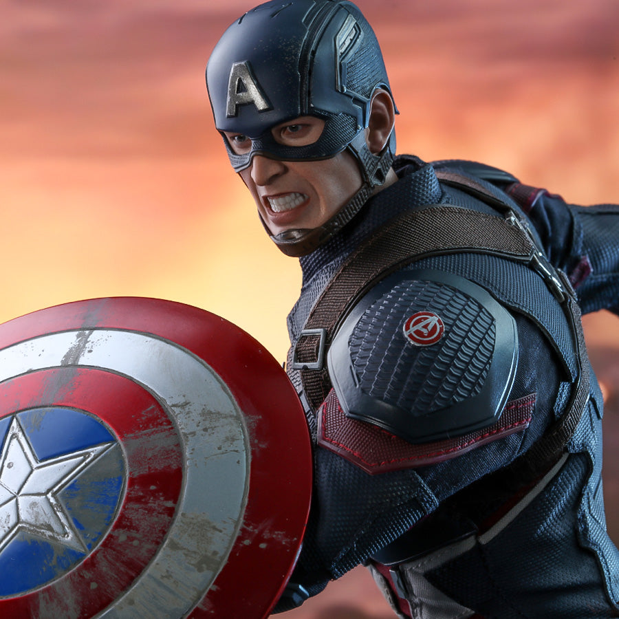CAPTAIN AMERICA Sixth Scale Figure By Hot Toys