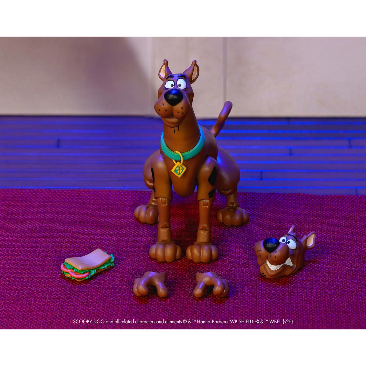 Scooby-Doo! Wave 2 Scooby-Doo Action Figure