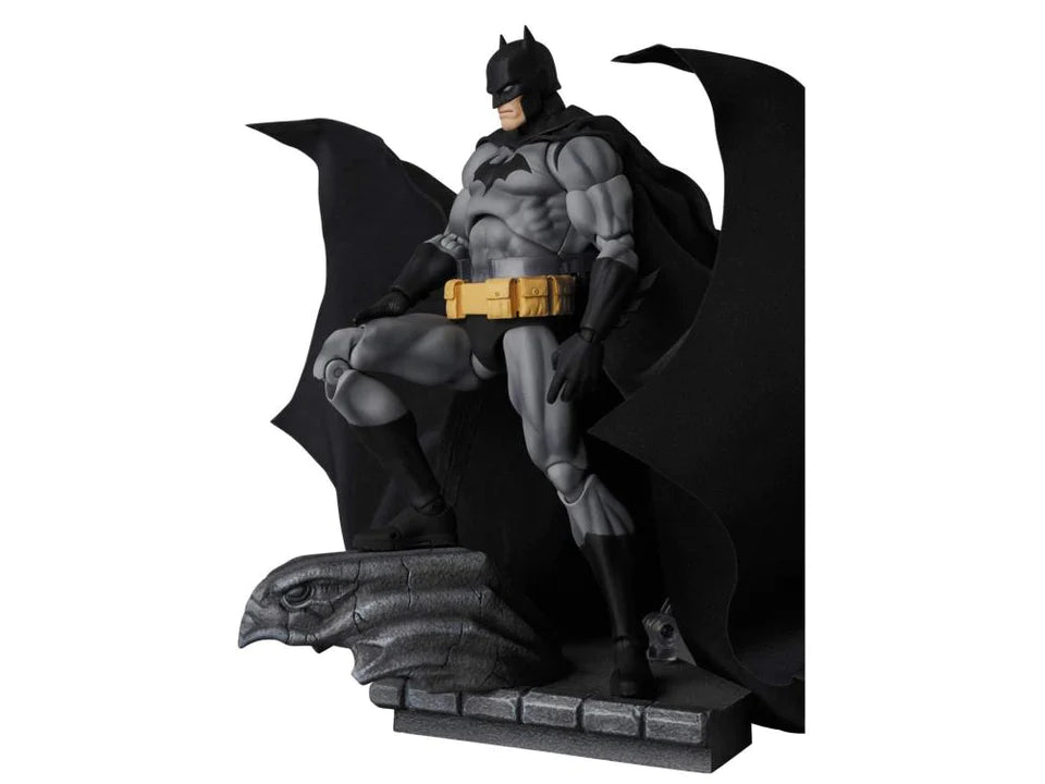 Batman: Hush No. 126 Batman (Black Ver.) By Mafex