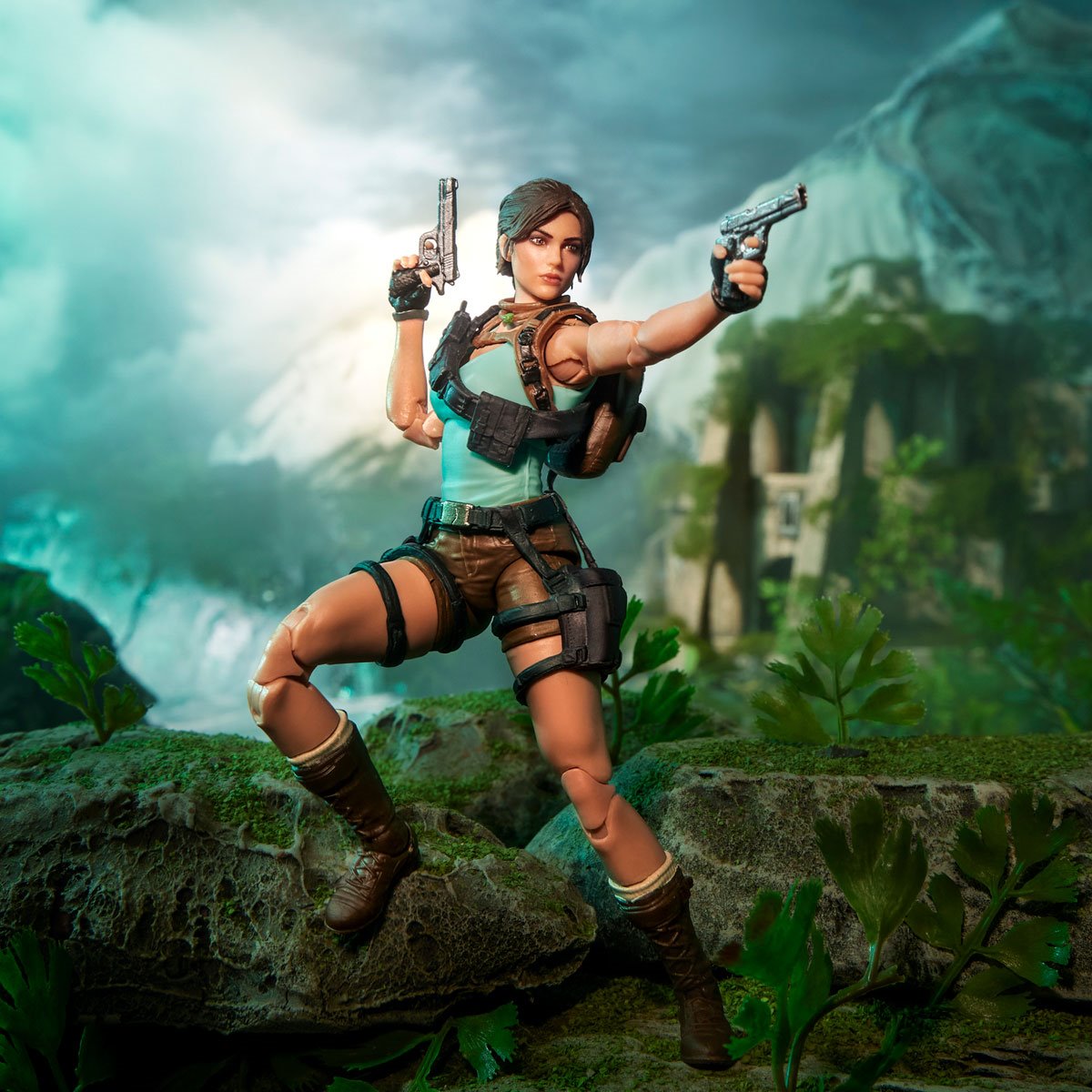 G.I. Joe Classified Series Retro Cardback Lara Croft Tomb Raider Action Figure