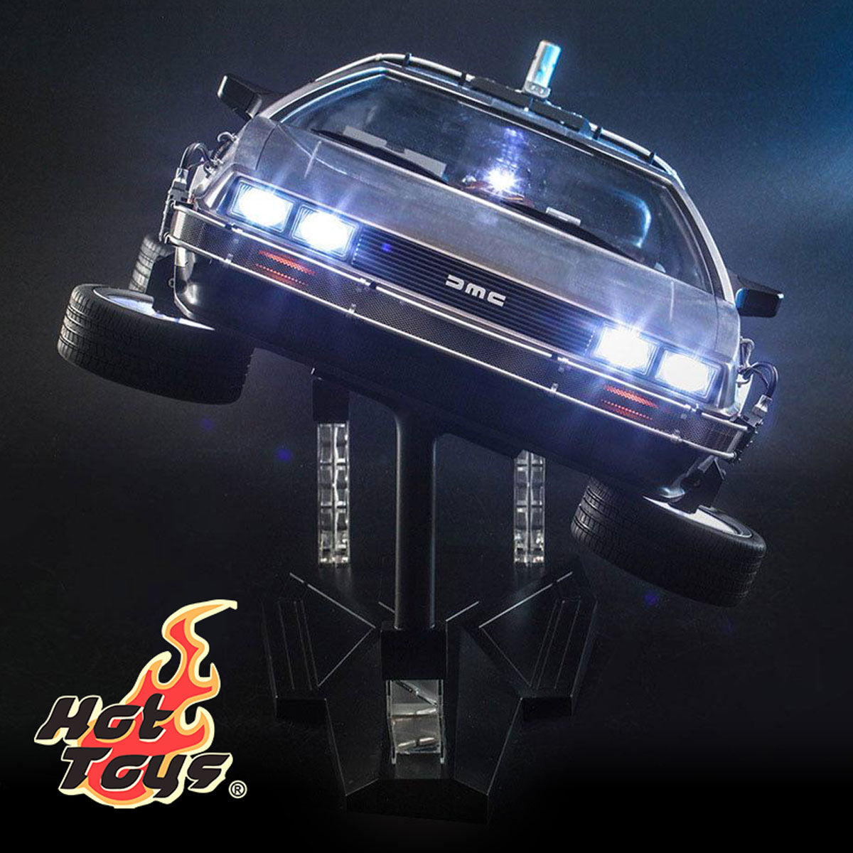 DELOREAN TIME MACHINE by Hot Toys