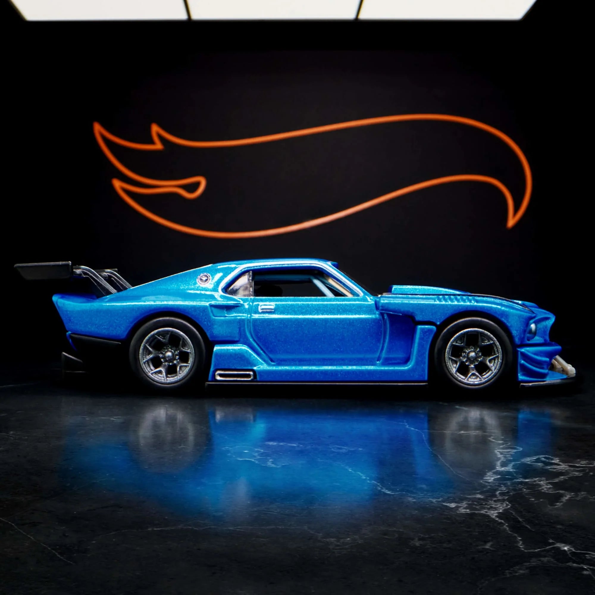 Hot Wheels Exclusive Elite 64 Series Modified ’69 Ford Mustang