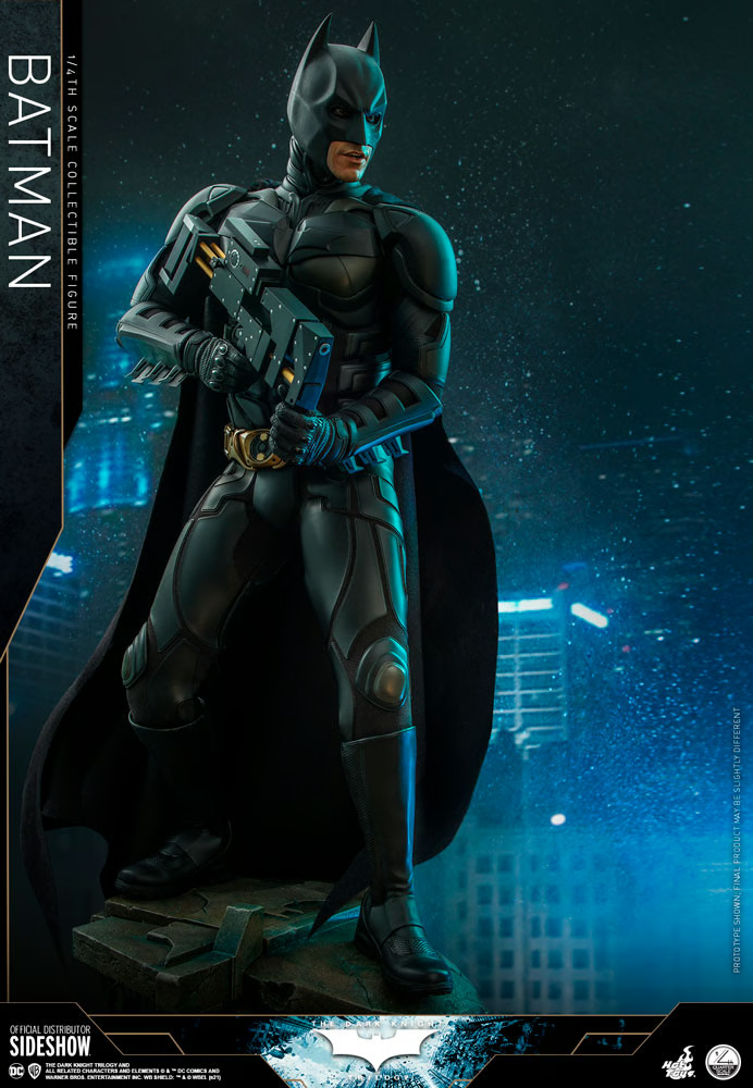 Batman (The Dark Knight) Quarter Scale Collectible Figure by Hot Toys