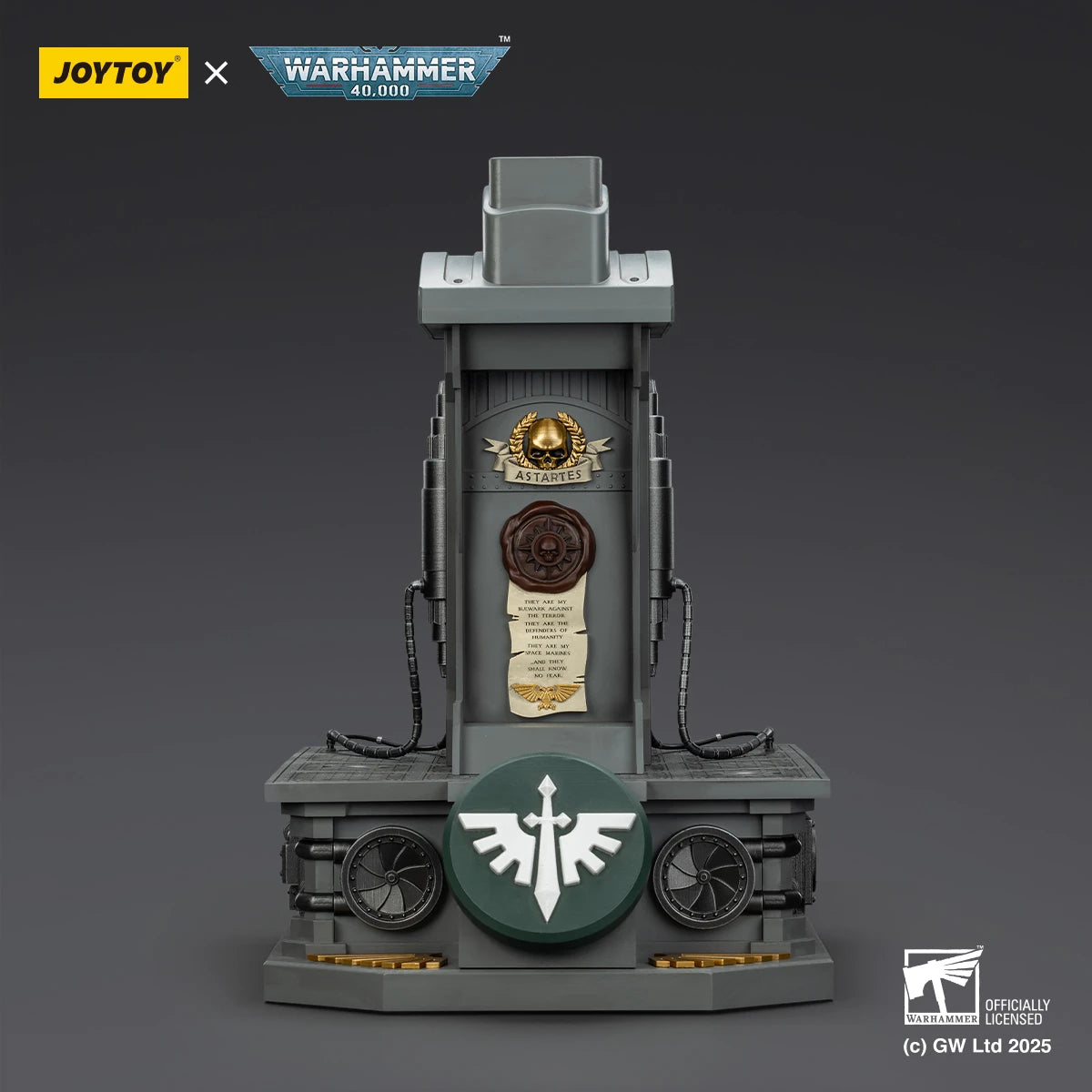 Warhammer 40,000 Dark Angels Mk. X Helmet Replica with Display Stand