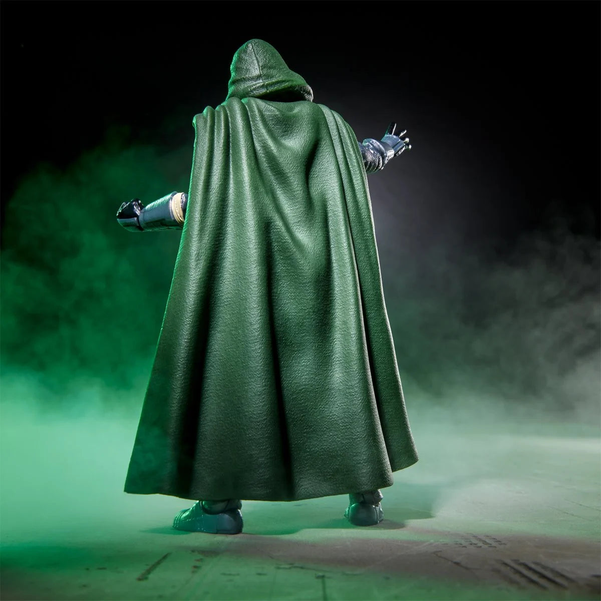 Avengers Doomsday Marvel Legends Series Doctor Doom Action Figure