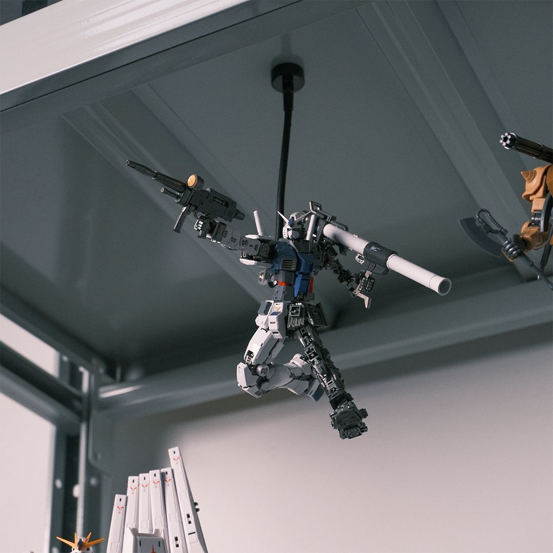 Magnetic Display Stand (Set of 3) for 1/12 action figure or 1/144 Scale Gundam Models