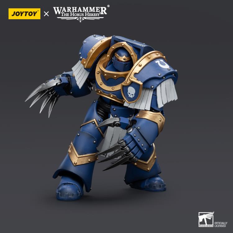 Warhammer: The Horus Heresy Ultramarines Cataphractii Terminator Squad Terminator with Lightning Claws Action Figure