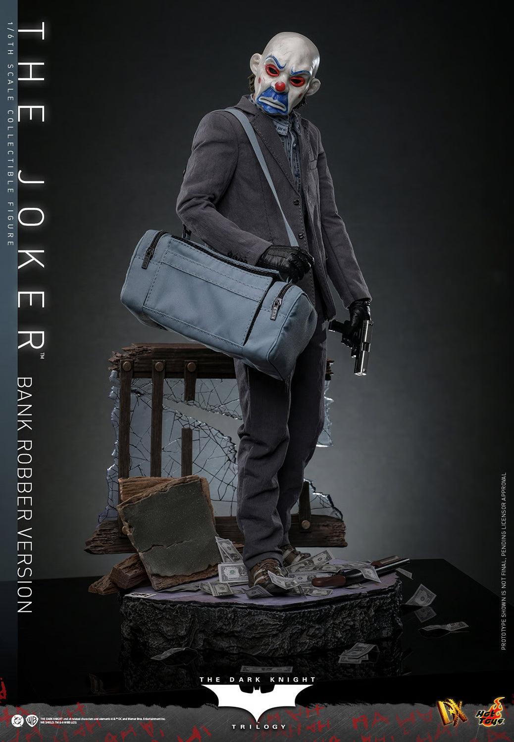 The Joker (Bank Robber Version) (Special Edition) by Hot Toys