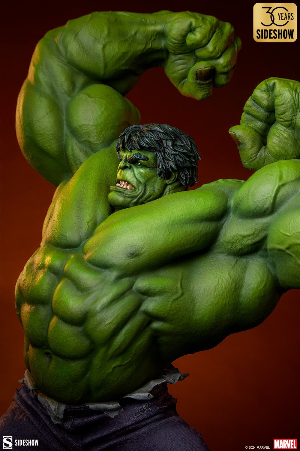 HULK: CLASSIC Premium Format Figure by Sideshow Collectibles