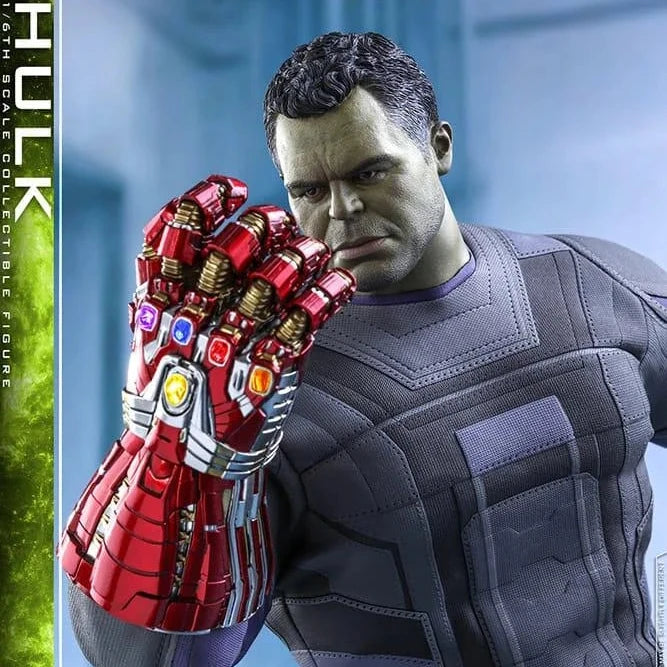 Hulk Avengers: Endgame Sixth Scale Figure by Hot Toys