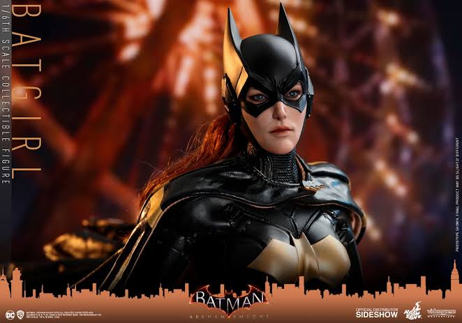 Batgirl Sixth Scale Figure By Hot Toys