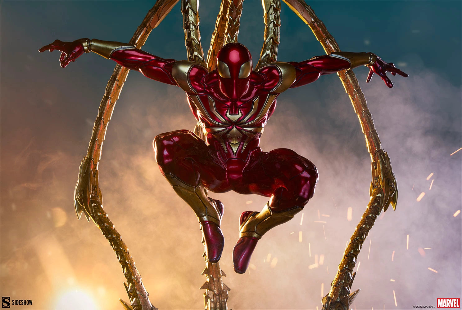 IRON SPIDER Premium Format Figure by Sideshow Collectibles