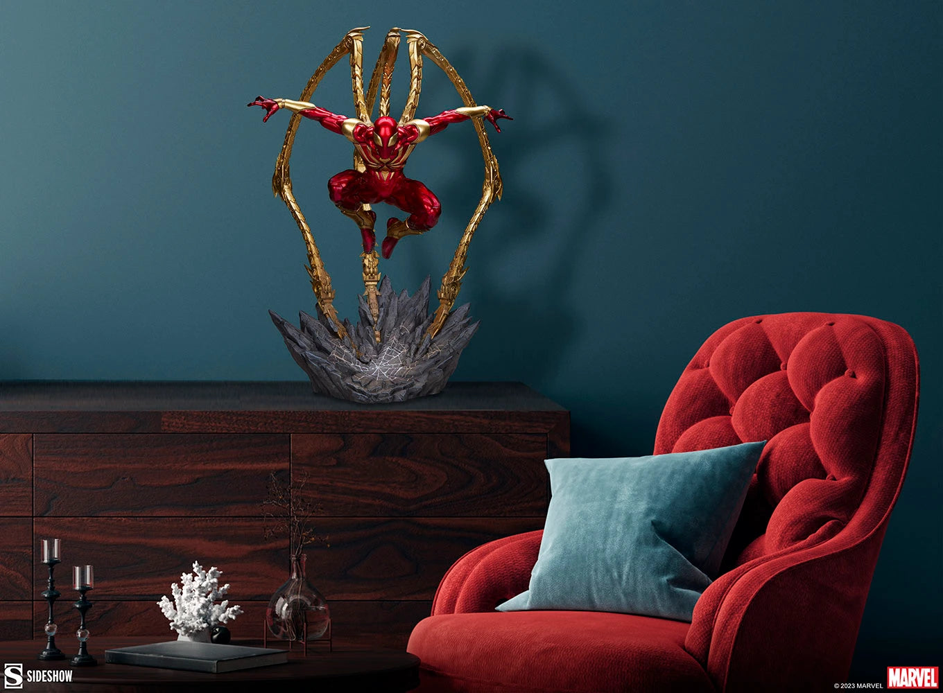 IRON SPIDER Premium Format Figure by Sideshow Collectibles