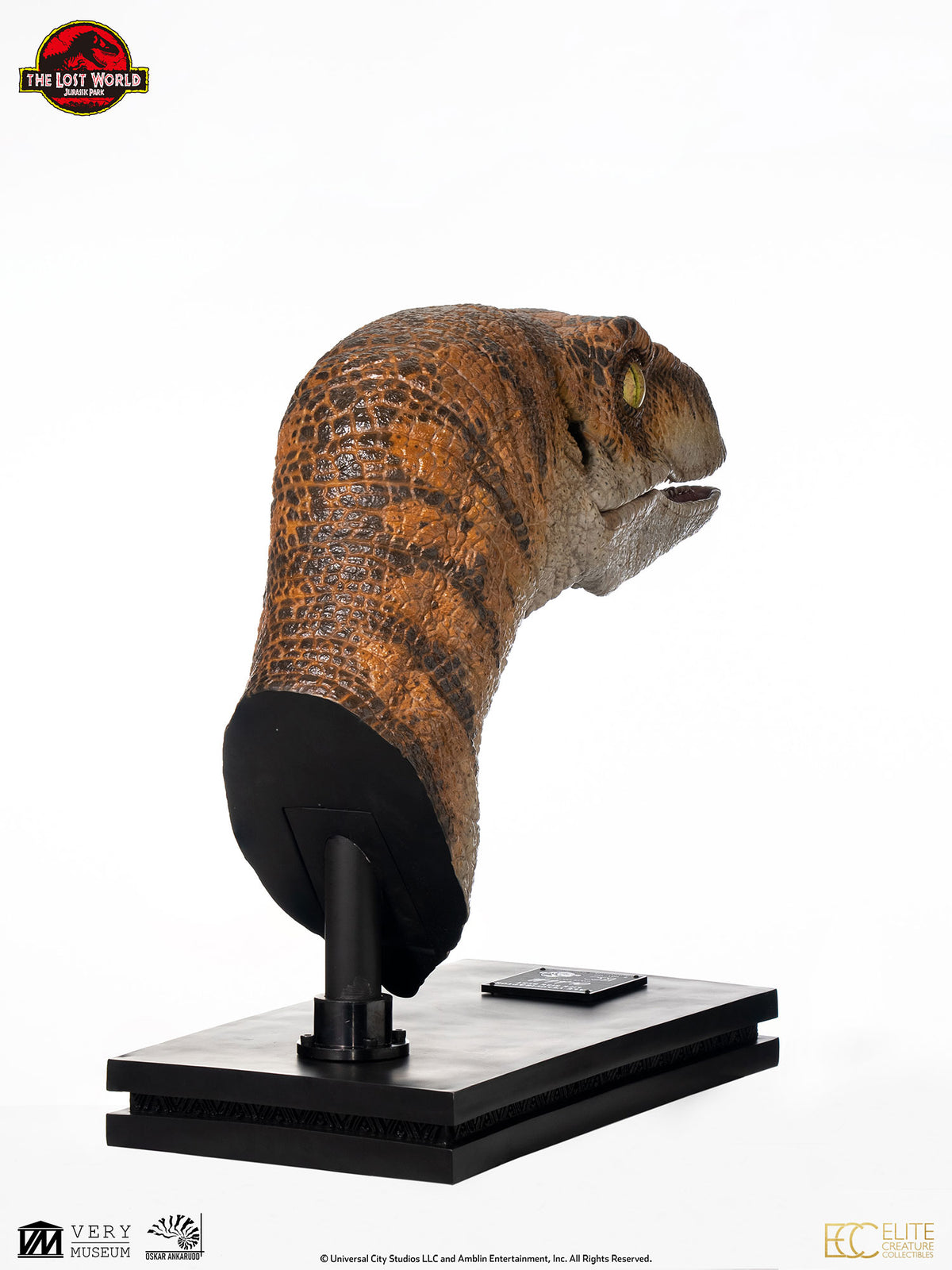 JP2 Male Velociraptor Bust By ECC