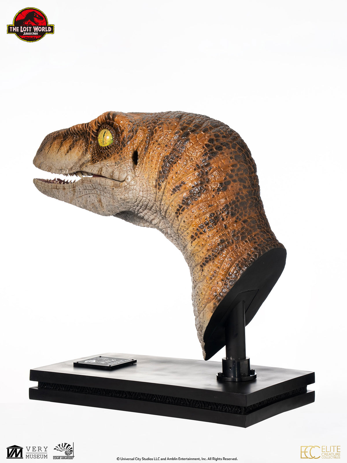 JP2 Male Velociraptor Bust By ECC