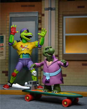 Teenage Mutant Ninja Turtles Mondo Gecko w/Kerma Ultimate Figure.