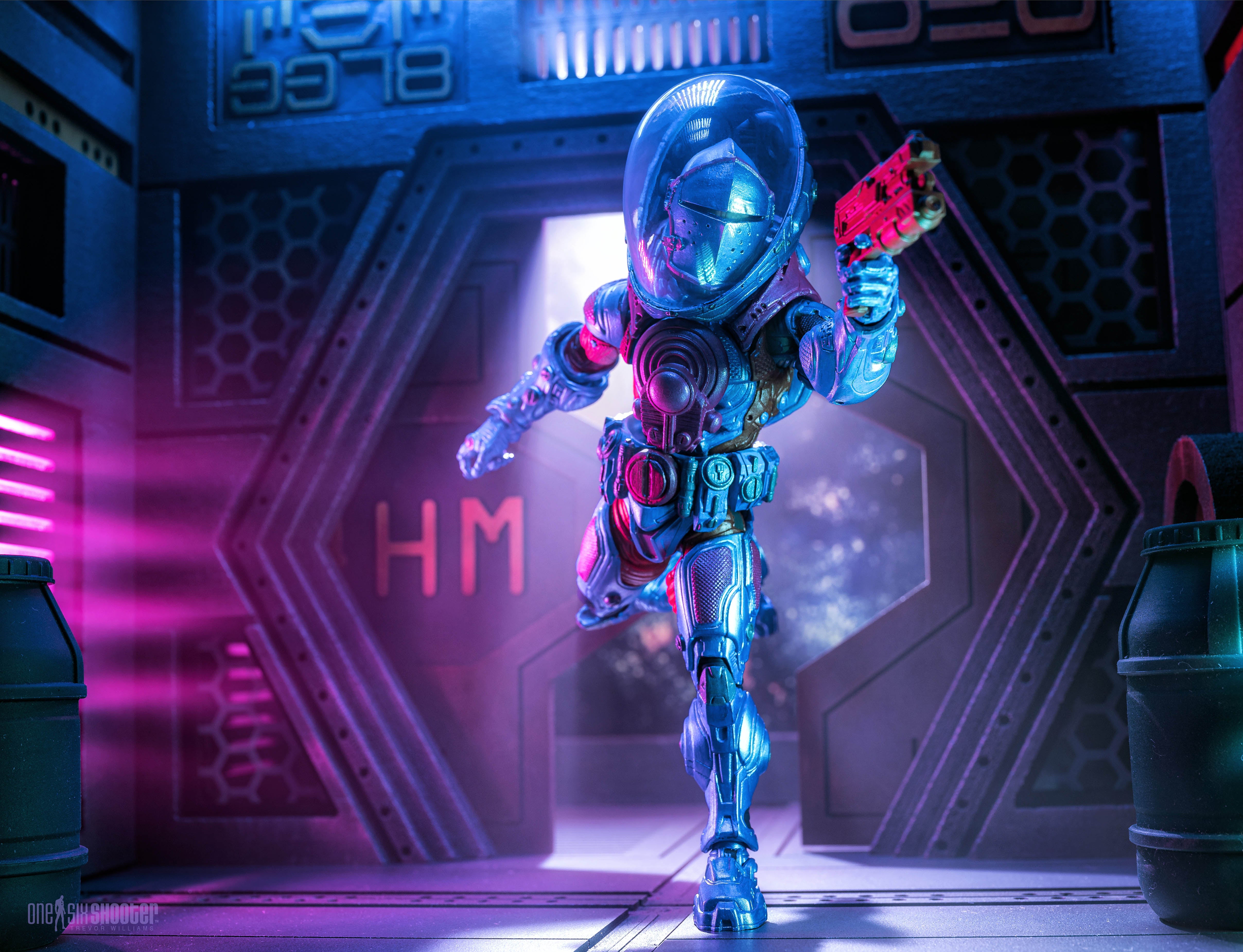 Cosmic Legions Outpost Zaxxius Opor-A-Tiv83 Action Figure