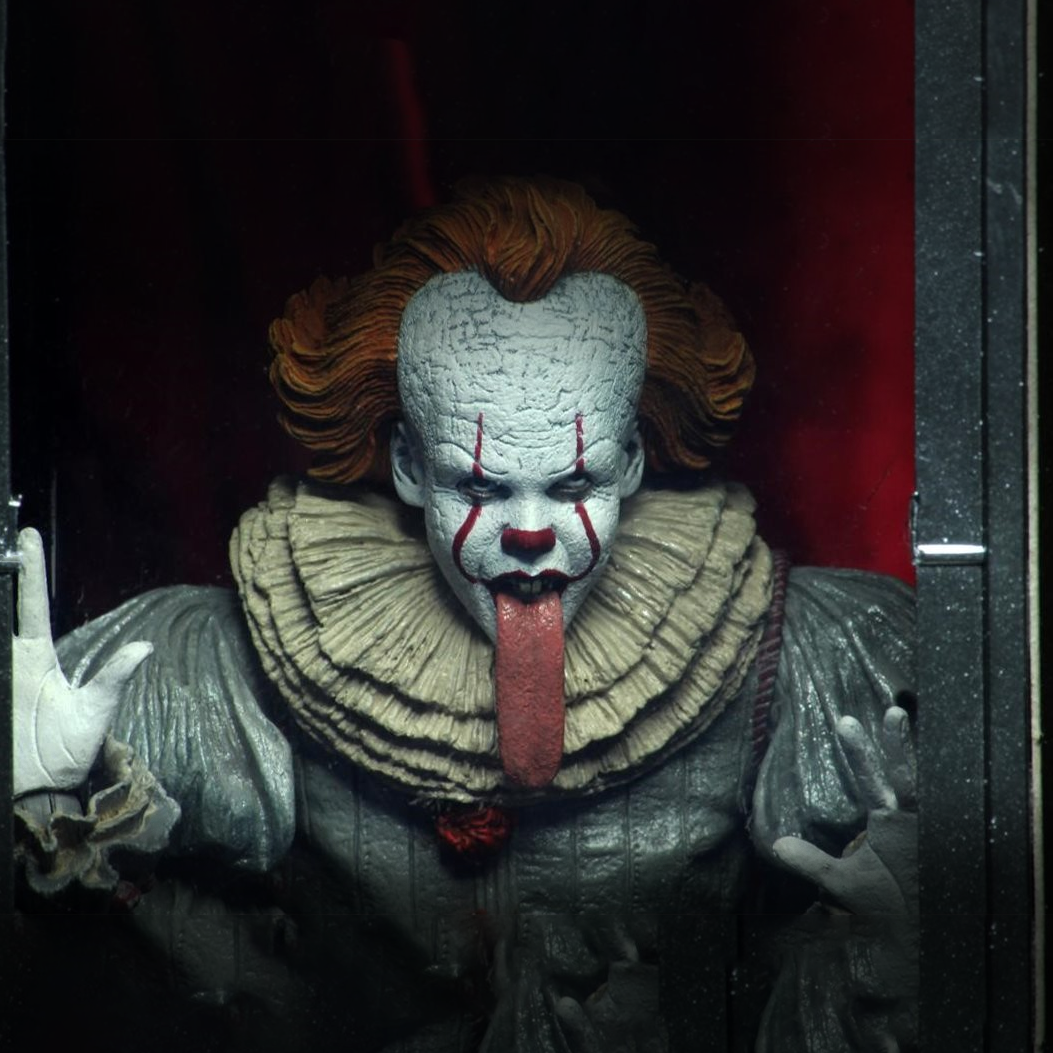 It Chapter 2 - Pennywise Ultimate Figure By NECA