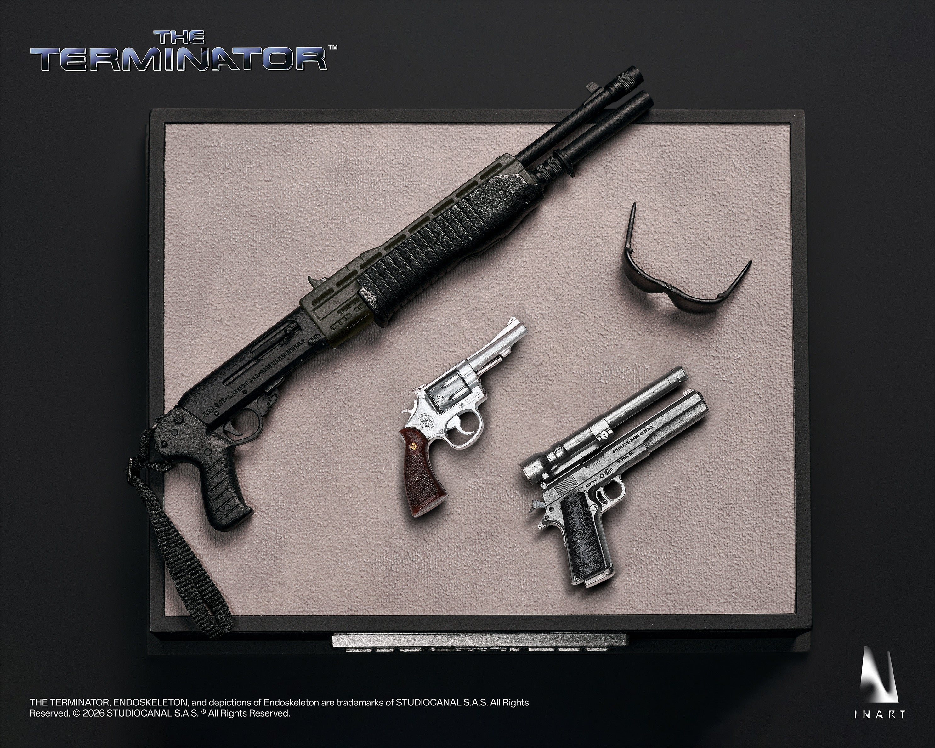 The Terminator: T-800 1/6 Collectible Figure by INART