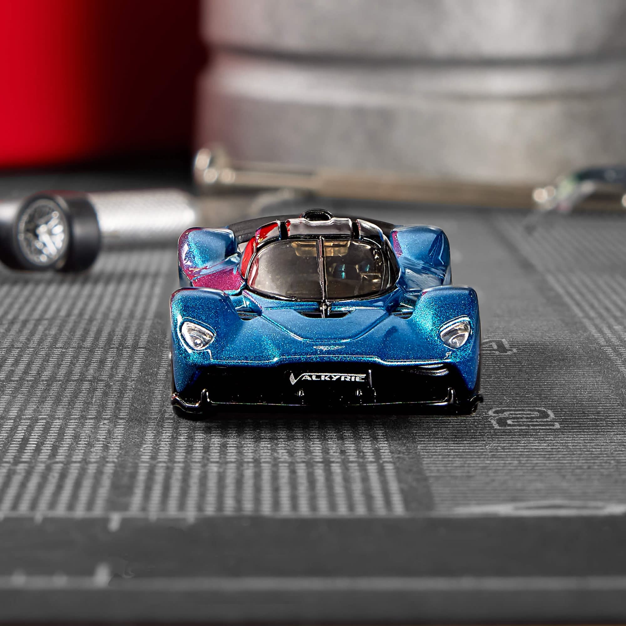 Hot Wheels Elite 64 Aston Martin Valkyrie Creations Exclusive