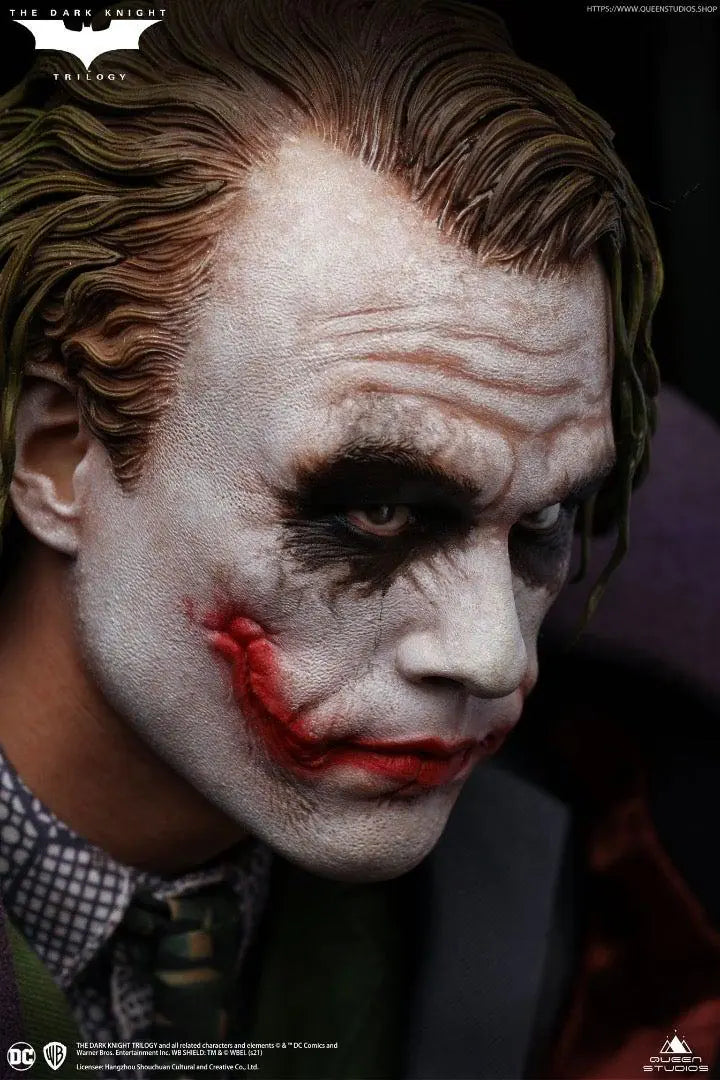 Queen Studios The Dark Knight Joker 1/4 Scale Statue