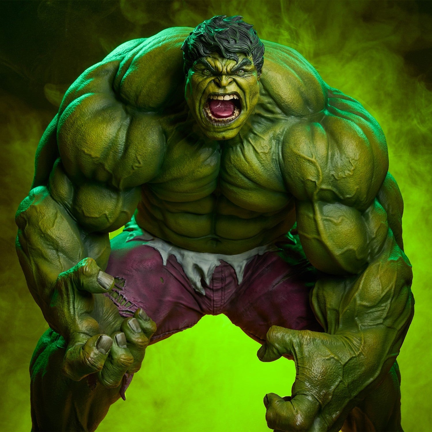 Hulk Premium Format Statue by Sideshow Collectibles