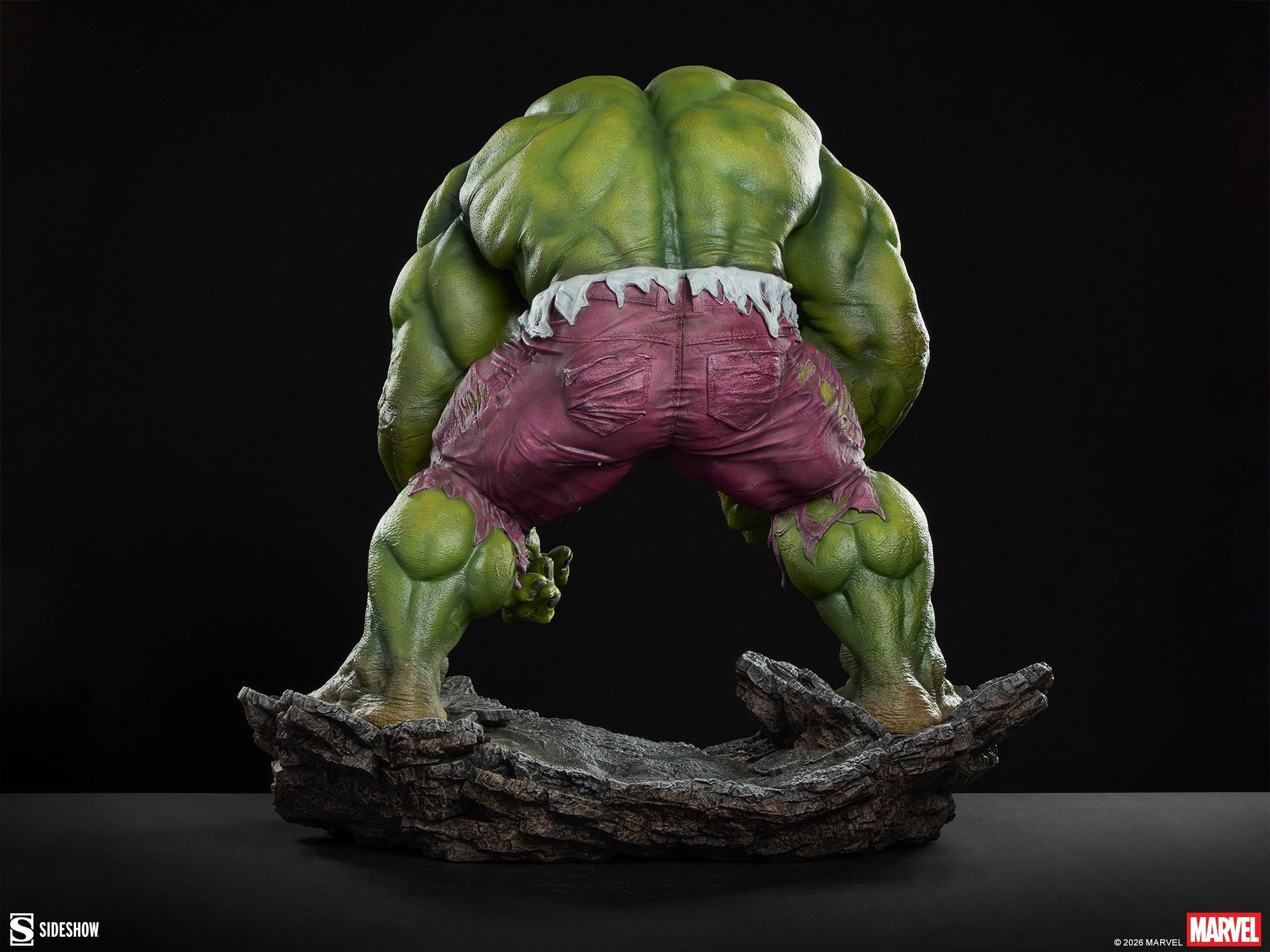 Hulk Premium Format Statue by Sideshow Collectibles