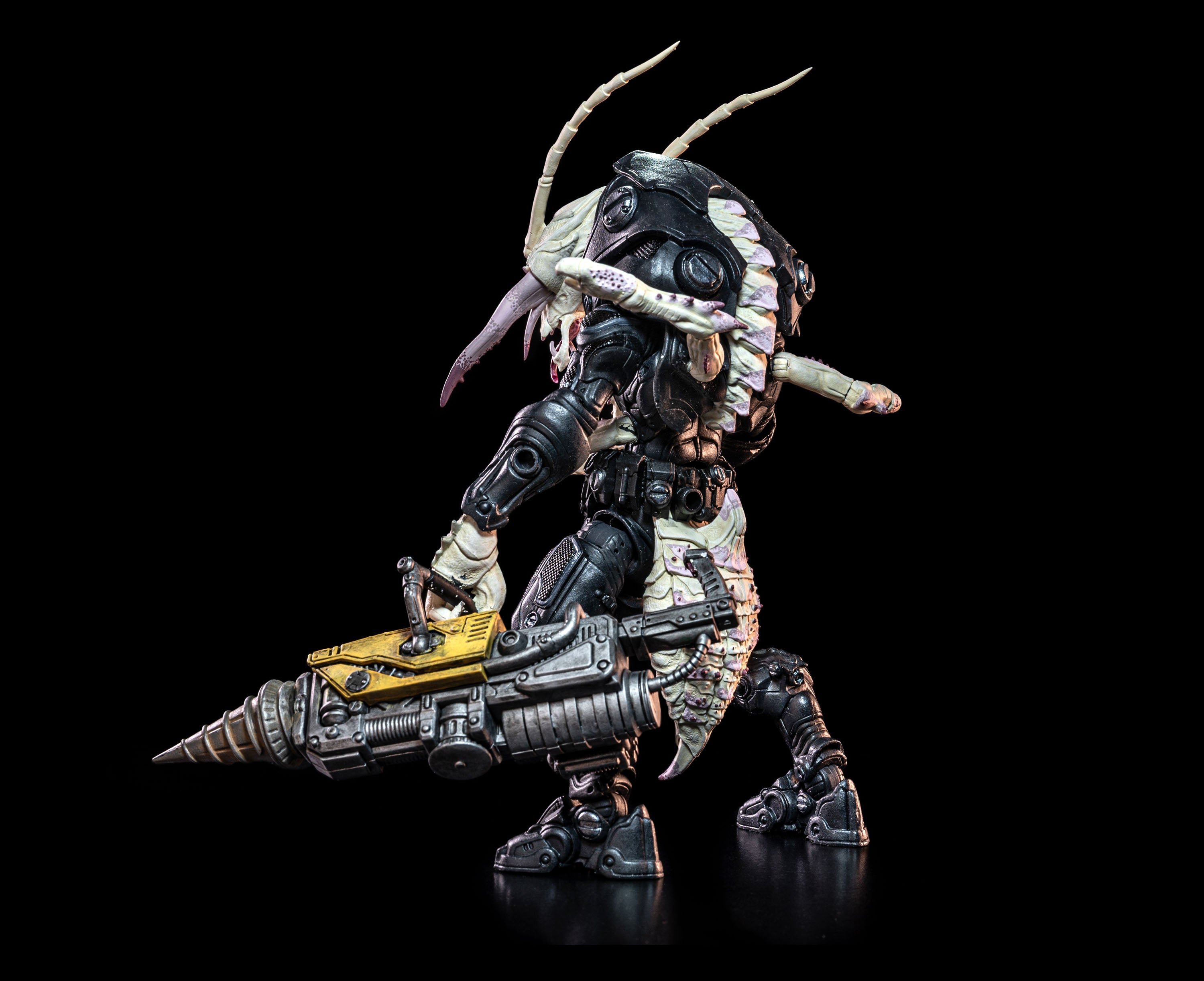 Cosmic Legions: Outpost Zaxxius Sphexxian Mine Worker Deluxe Action Figure