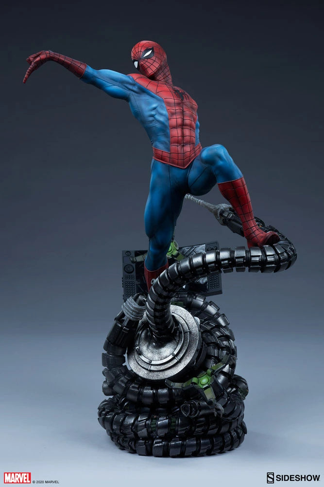 SPIDER-MAN Premium Format Figure by Sideshow Collectibles