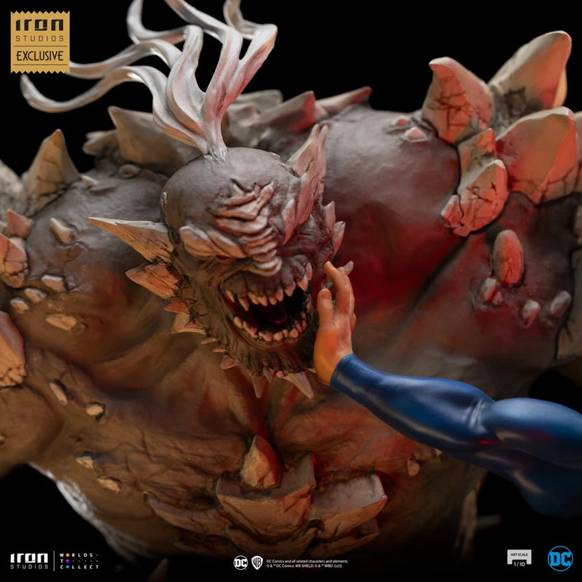 SUPERMAN VS DOOMSDAY 1:10 Scale Statue by Iron Studios CCXP Exclusive