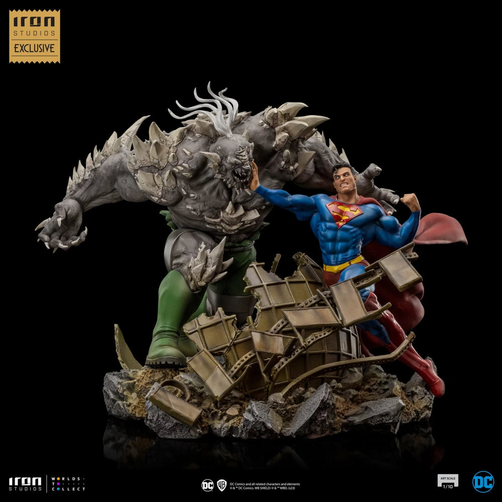 SUPERMAN VS DOOMSDAY 1:10 Scale Statue by Iron Studios CCXP Exclusive