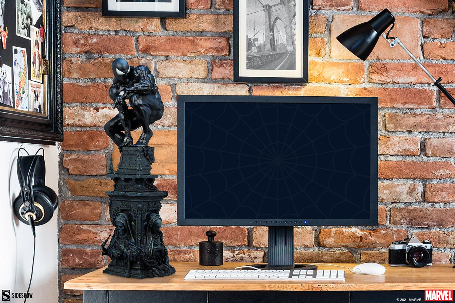 SYMBIOTE SPIDER-MAN Premium Format Figure by Sideshow Collectibles