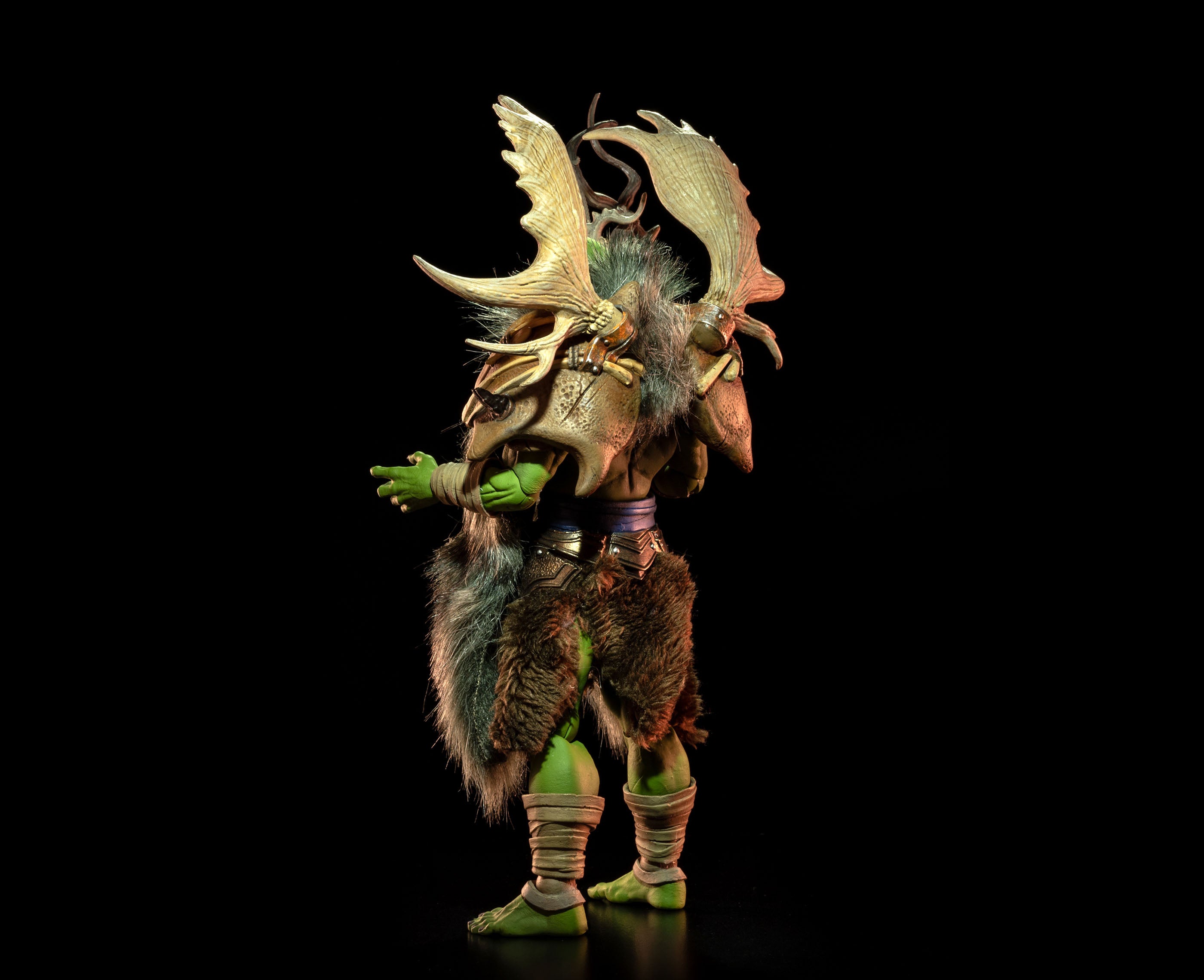 Mythic Legions: Poxxus Tharnog Brute-Scale Action Figure