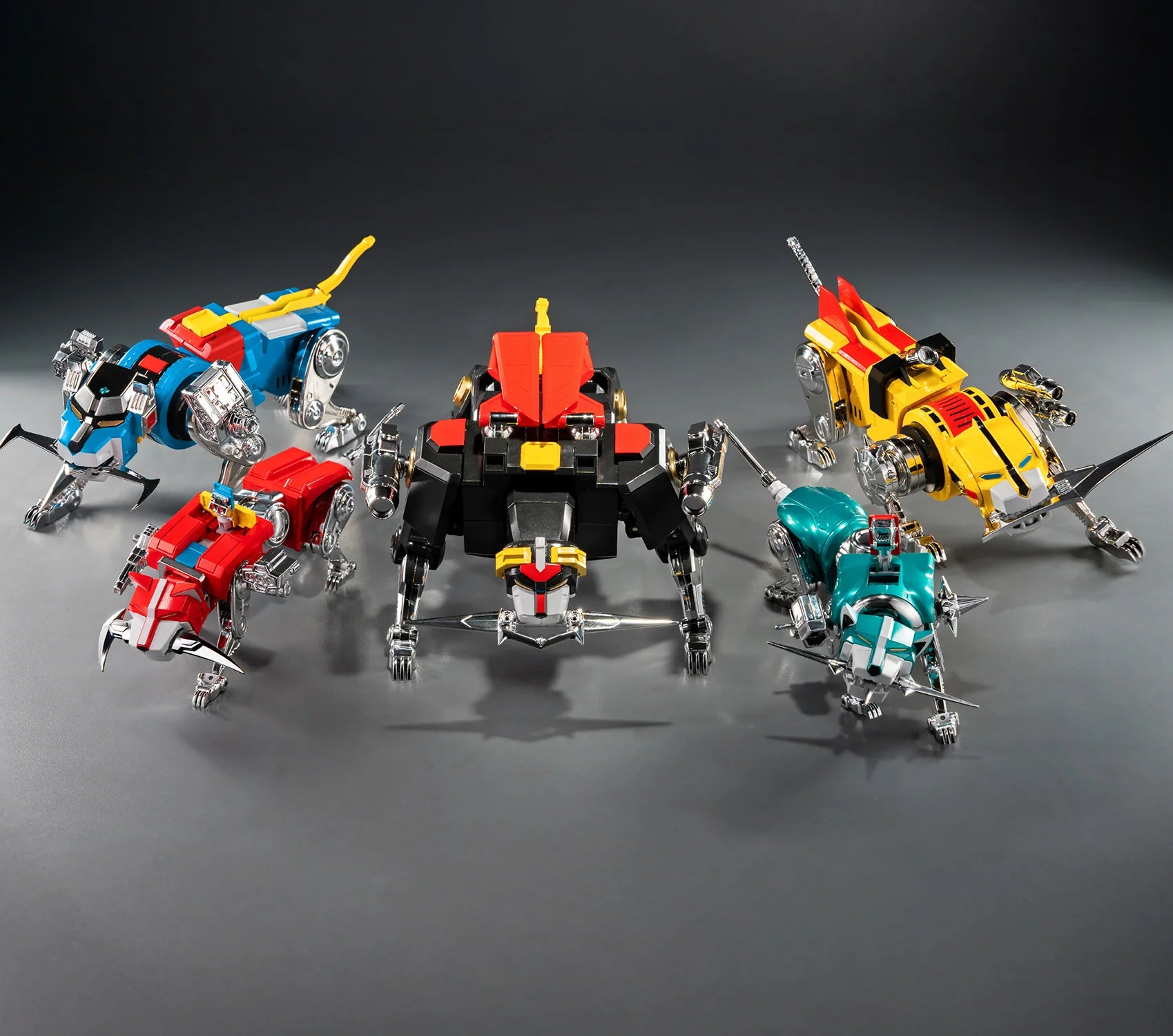 ROBO-DOU Voltron (Retro Toy Edition) Action Figure by ThreeZero