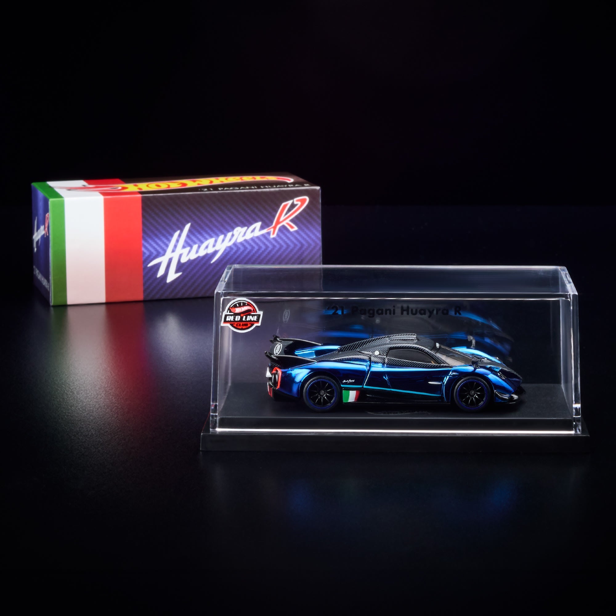 RLC Exclusive ‘21 Pagani Huayra R (Spectraflame Indigo Blue)
