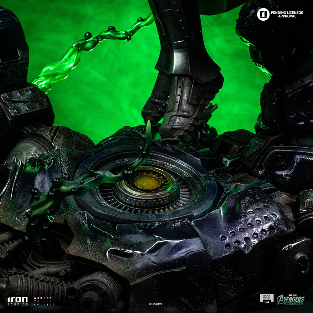 Doctor Doom Statue Legacy Replica 1/4 Avengers Doomsday by Iron Studios