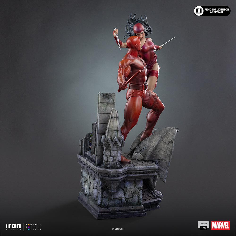 Daredevil and Elektra - Marvel Comics 1/6 Diorama by Iron Studios