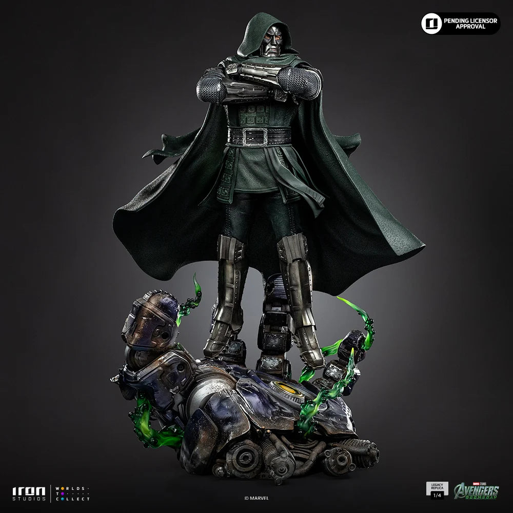 Doctor Doom Statue Legacy Replica 1/4 Avengers Doomsday by Iron Studios