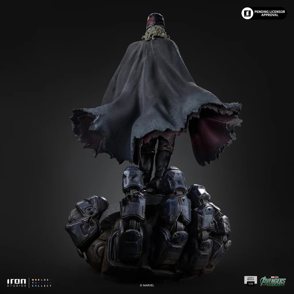 Magneto Statue Legacy Replica 1/4 Avengers Doomsday by Iron Studios