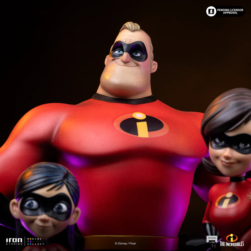 The Incredibles Diorama Statue By Iron Studios