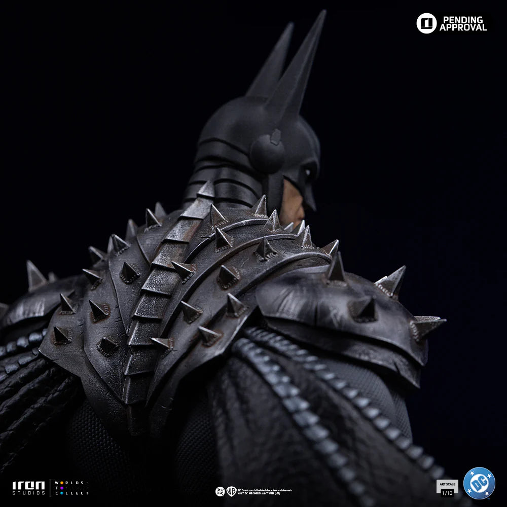 Batman Absolute Statue by Iron Studios