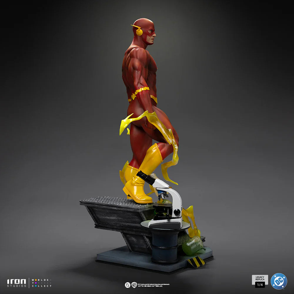 The Flash by Iron Studios