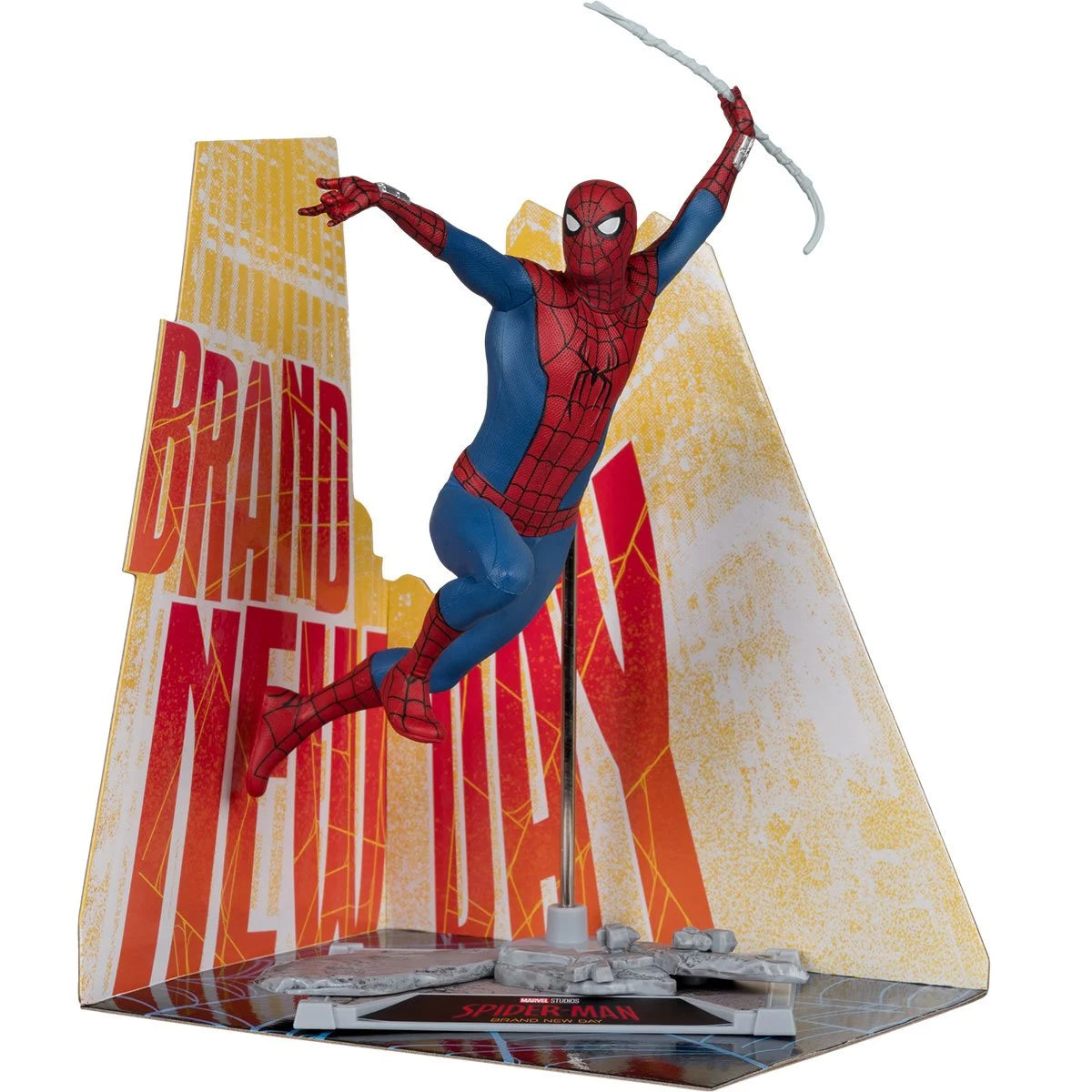 Spider-Man: Brand New Day Spider-Man 1:10 Scale Posed Figure with Scene