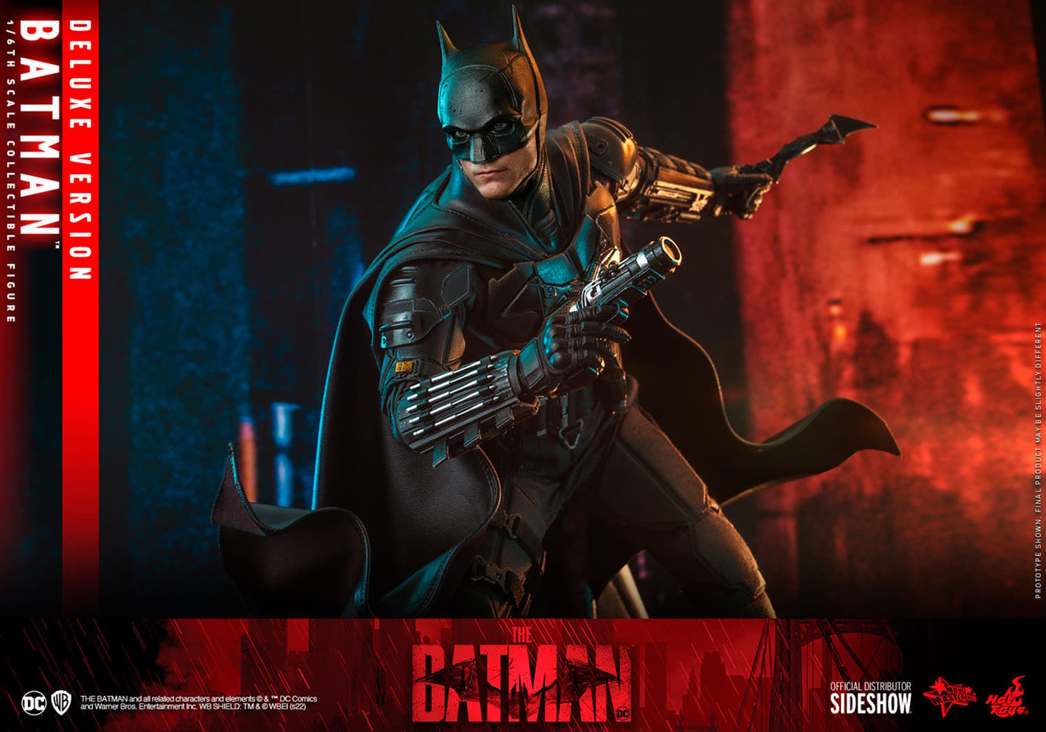 BATMAN (DELUXE VERSION) Sixth Scale Figure by Hot Toys