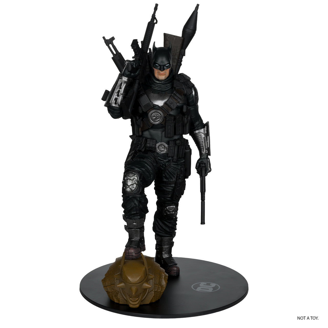 The Grim Knight (Dark Multiverse) 1:6 Statue Gold Label Exclusive